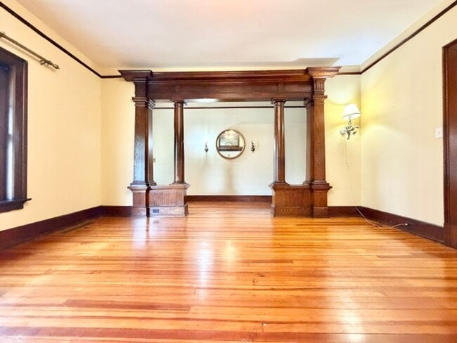 2027 Murray Ave Unit 2027 Murray Ave Unit 1