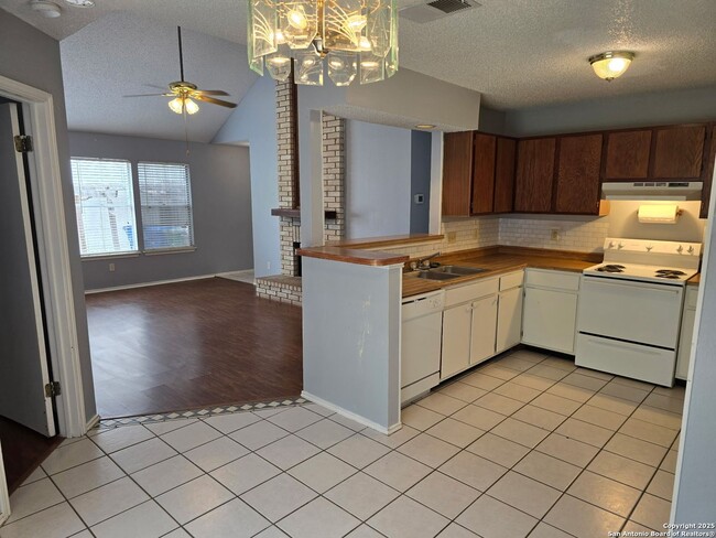 Photo - 10114 Terra Oak
