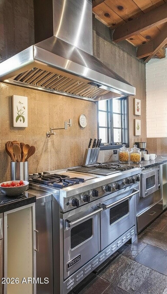 Photo - 902 W Verde Ln