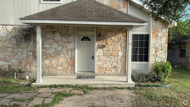 Building Photo - 724 Sunshadow Dr Rental