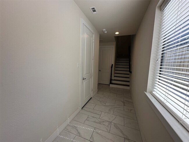 Photo - 3415 Kensington Yellow Pl