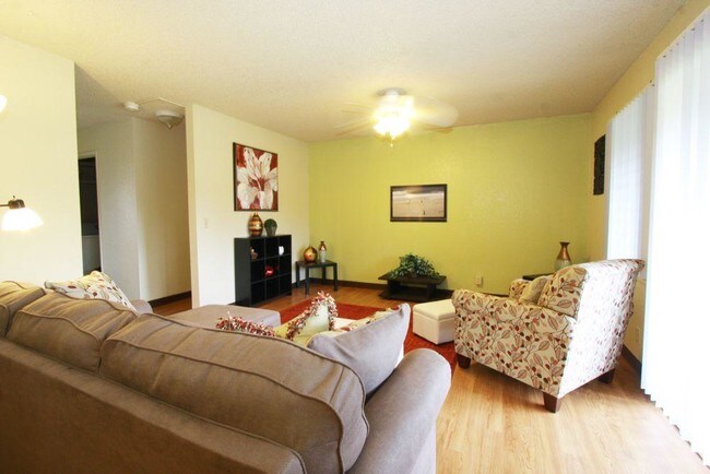 Photo - Island Palm Communities