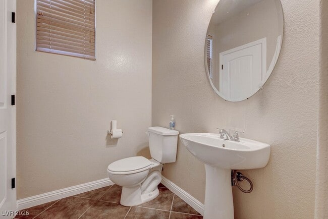 Photo - 1948 W Hammer Ln