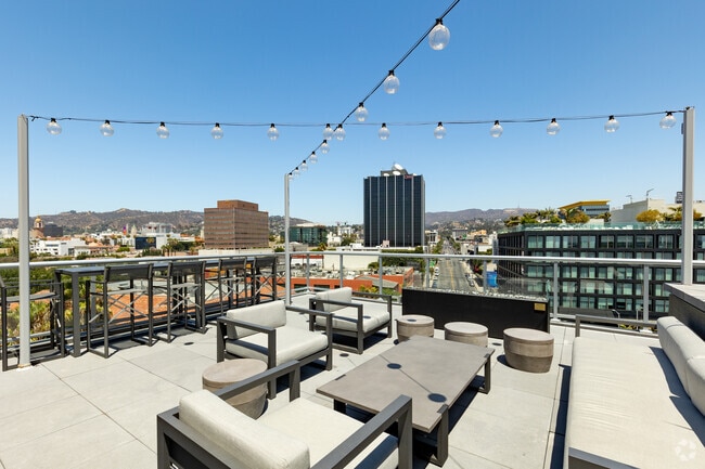 Sky Lounge