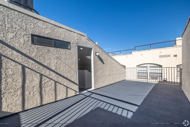 private patio - 825 S. Hobart Blvd.