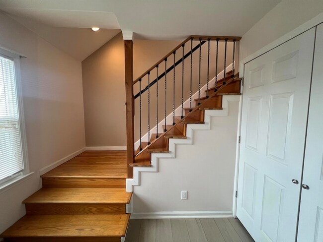 Photo - 17366 Tennyson St