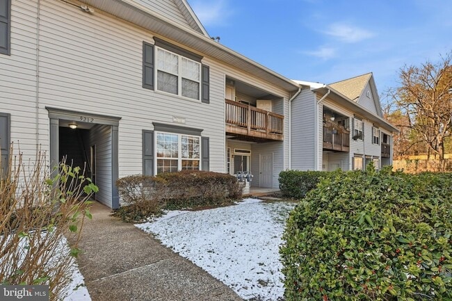 Photo - 9212 Azure Ct Unidad 102