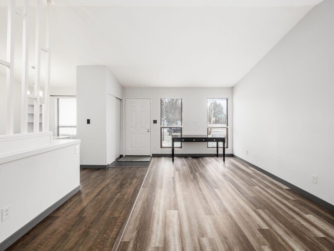 Photo - 7723 Stanlake Ct