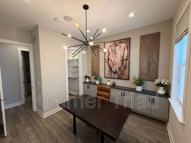 Photo - 7889 Arimoore Dr