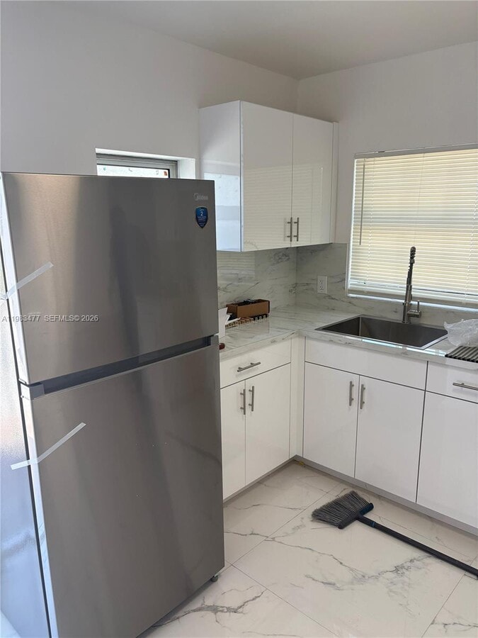 Photo - 300 NW 16th St Unidad 5