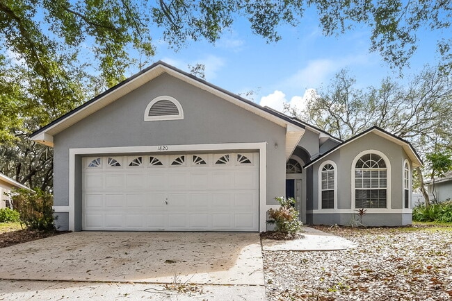 Building Photo - 1820 Greenbrook Ct