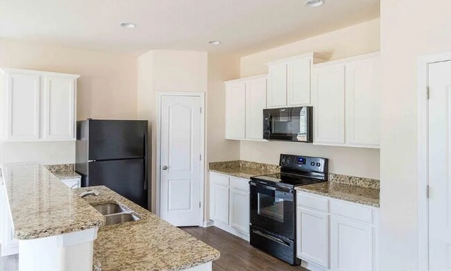 Photo - 7004 Amberly Hills Rd