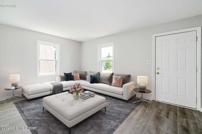 Photo - 2637 Olive St