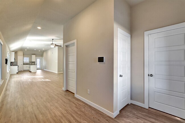 Photo - 6419 Purple Wreath Way