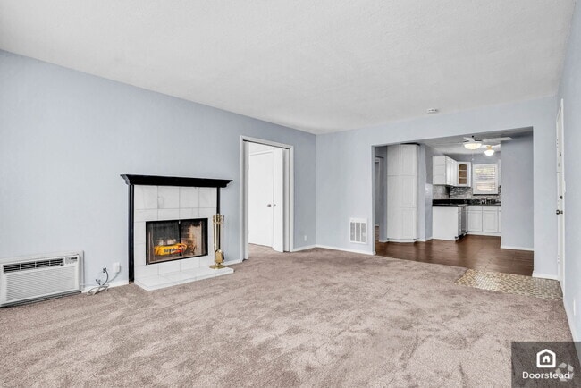 Building Photo - 250 Chilpancingo Pky Unit apt 23