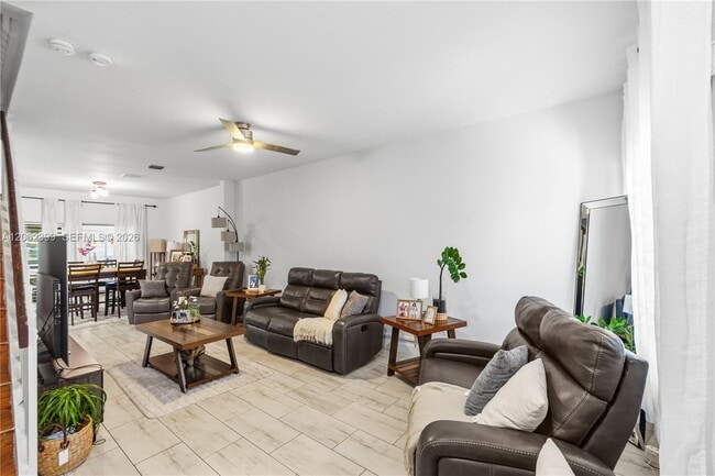 Photo - 1844 SW 102nd Way