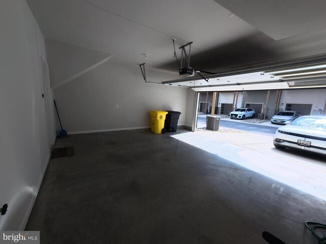 Photo - 3451 Watershed Blvd