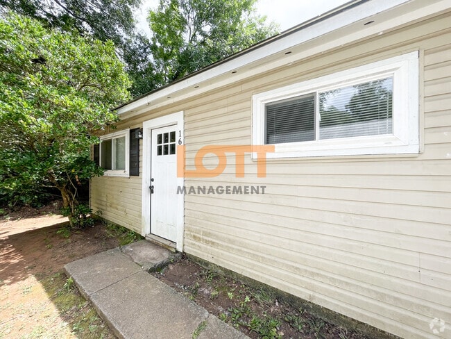 Building Photo - 10 Montis Dr Unit 16 Rental