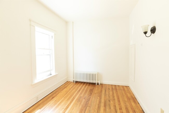 Photo - 7 Fletcher Pl