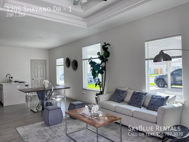 Photo - 1205 Shavano Dr Unit 1