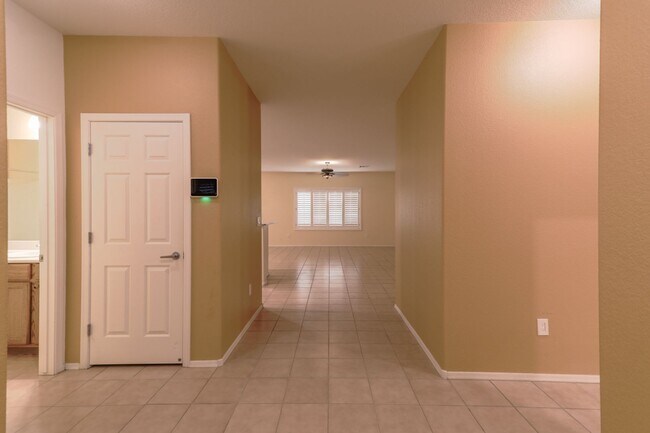 Photo - 55+ Age Restricted Sun City Anthem 2 Bedro...