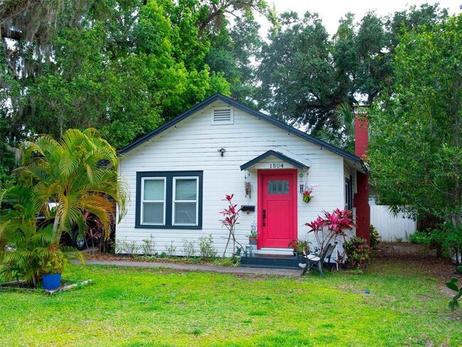 Building Photo - 1504 Minnesota St Rental