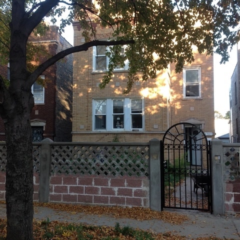 Building Photo - 1707 N Luna Ave Unit 2 Rental