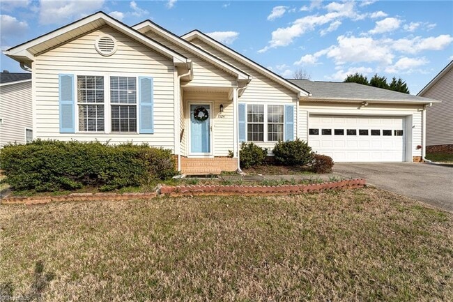 Photo - 1524 Hawkcrest Ln