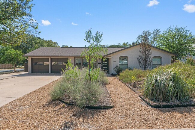 5405 Fairmont Cir