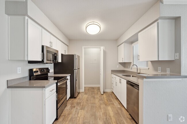Building Photo - The Reserve at Capital Center Rental