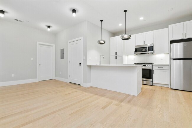 Photo - 184 Paris St Apartamentos Unidad 1