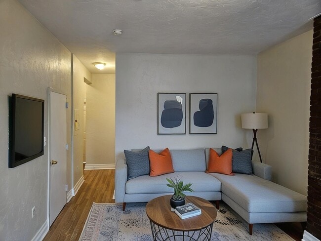 Photo - 246 S St Clair St