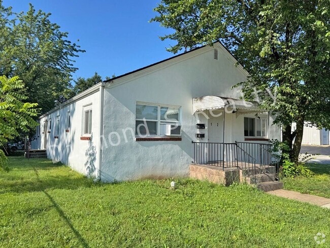 Building Photo - 1300 E Division St Unit 1 Rental