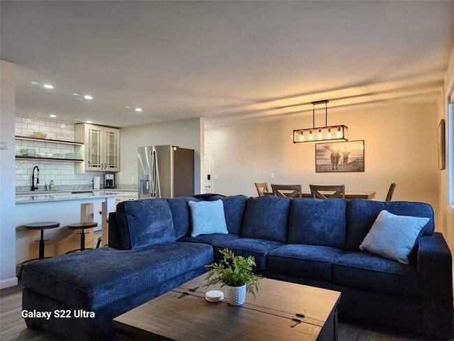 Photo - 114 Lake Ave S Unit 16