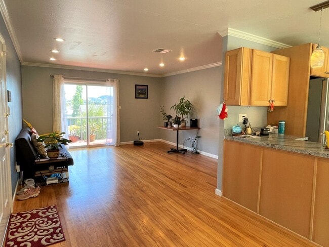 Photo - Gorgeous three bedroom two bathroom home with large backyard for rent!