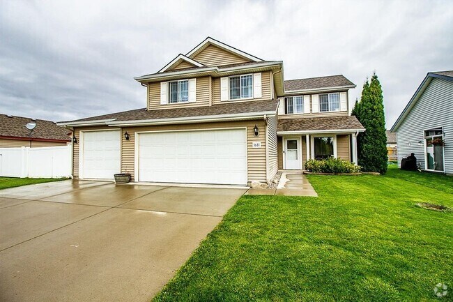 Building Photo - Beautiful 3 bedroom 2.5 bath CDA Home for ...