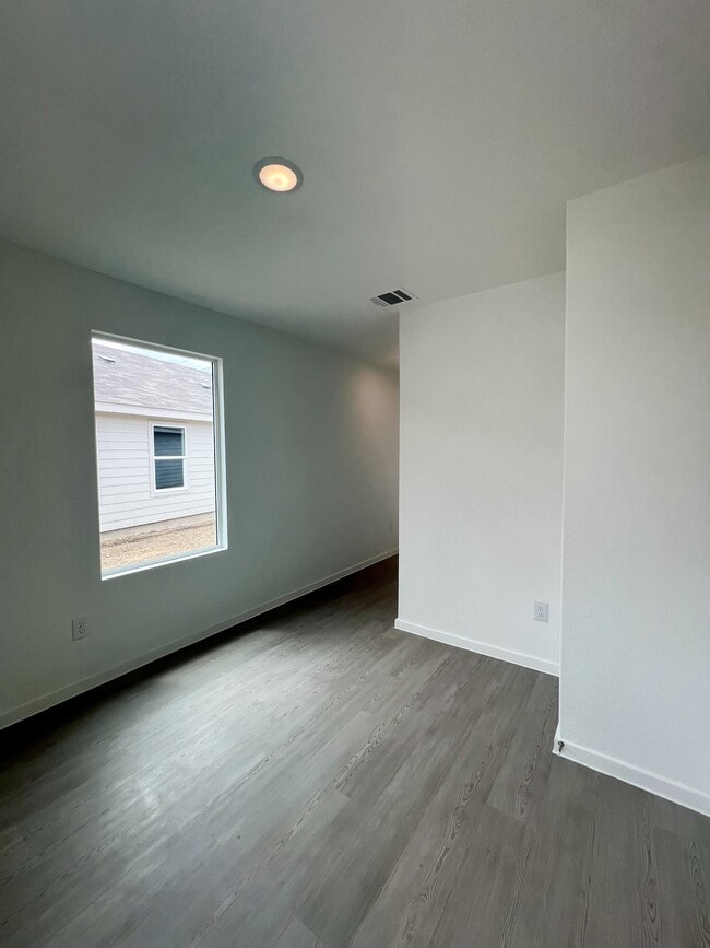 Photo - 9178 Trails End