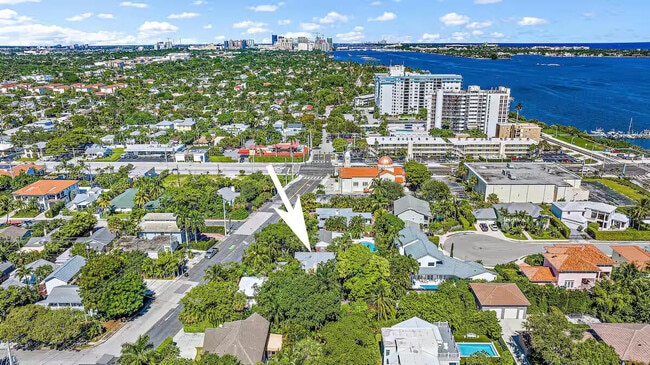 Photo - 4110 Washington Rd