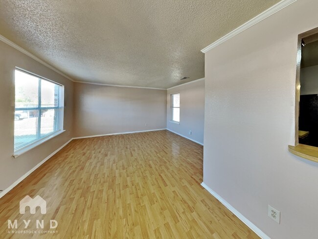 Photo - 5515 Brookview Ct Unit A