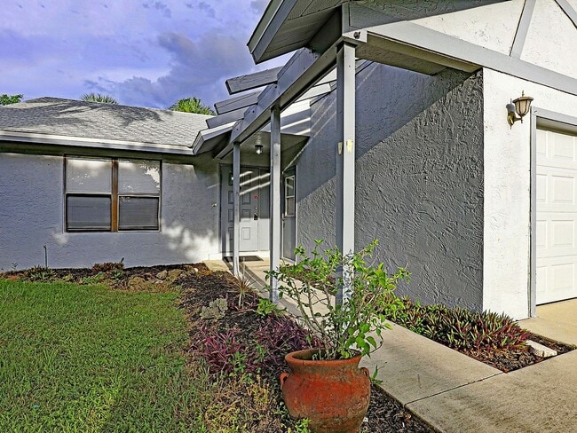 Photo - Duplex Cape Coral 3723 Unit 3723 Skyline Boulevard