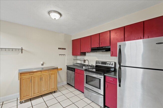 Photo - 100 Lanark Rd Unit 5