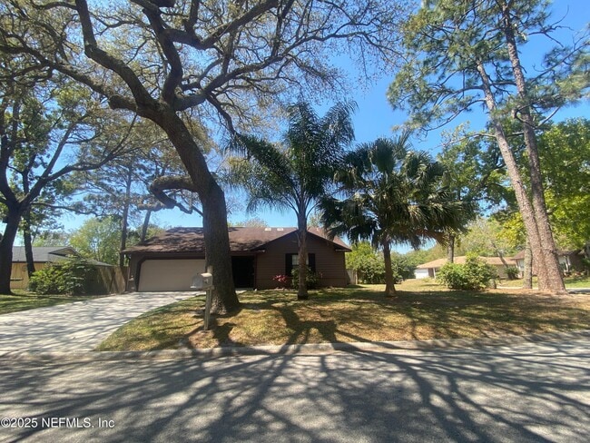 Photo - 12924 Tree Way Ln