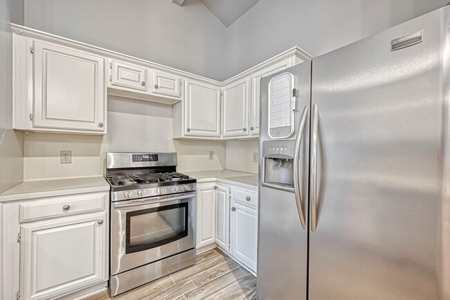 Photo - 2235 Sentinal Oaks St