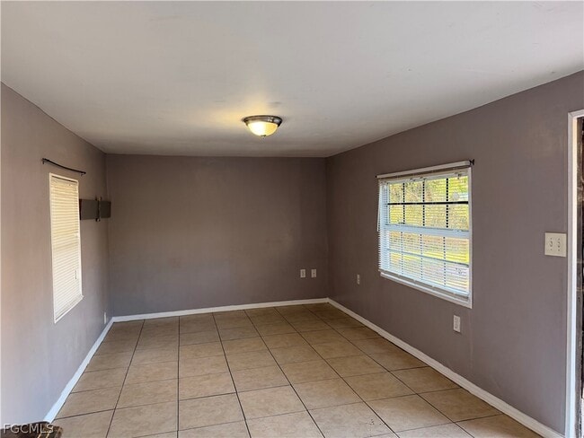 Photo - 2016 Queen St