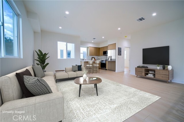 Photo - 259 S Ave 54