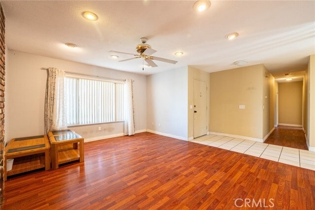 Photo - 324 S Palo Cedro Dr