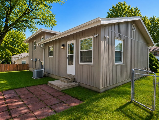 Photo - 500 NE 113th Ter