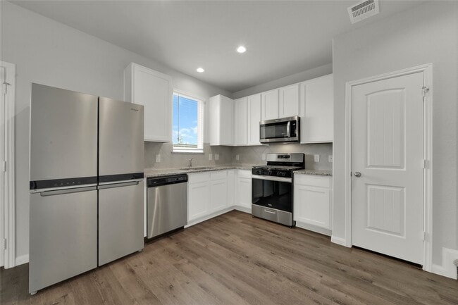 Photo - 2542 Steelhead Dr