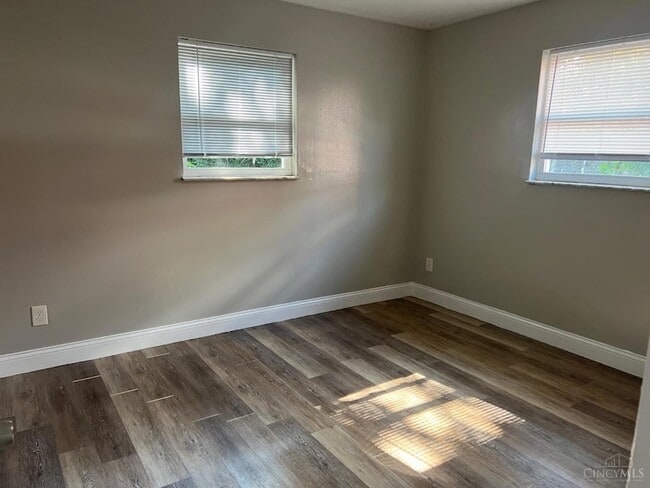 Photo - 3553 Wilson Ave