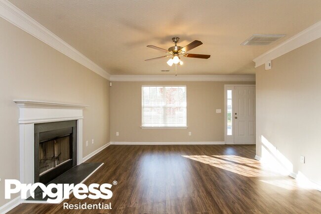 Photo - 7033 Tanners Creek Dr